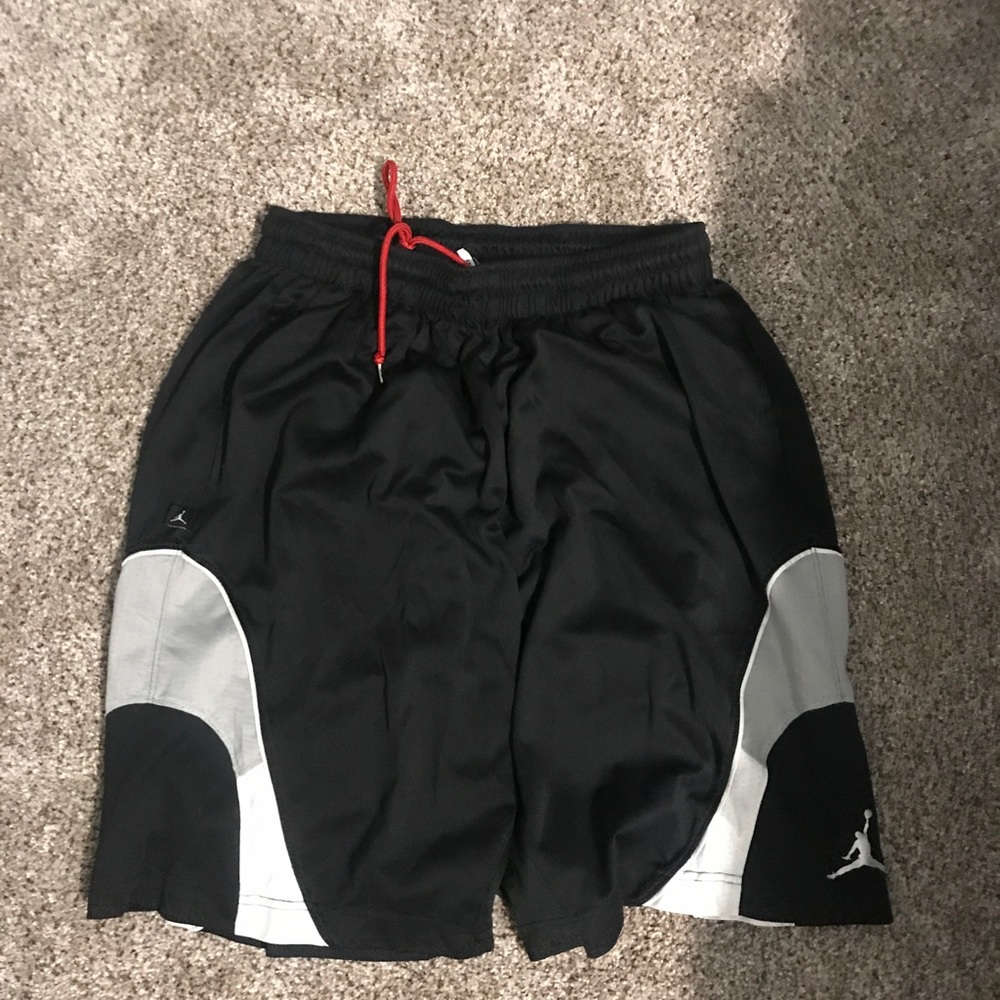 Basketball shorts